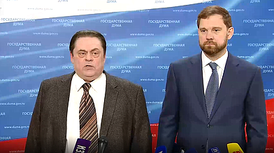 Пресс-подход Председателя Комитета по делам национальностей Геннадия Семигина и Руководителя Федерального агентства по делам национальностей Игоря Баринова