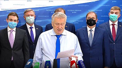 Пресс-подход руководителя фракции ЛДПР Владимира Жириновского