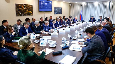 Заседание Комитета по экологии, природным ресурсам и охране окружающей среды