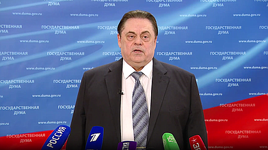 Пресс-подход Председателя Комитета по делам национальностей Геннадия Семигина