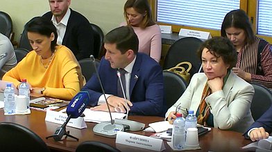 Заседание Экспертного совета Комитета по жилищной политике и жилищно-коммунальному хозяйству на тему «Актуальные вопросы теплоснабжения: энергоэффективность, учет, нормативы»