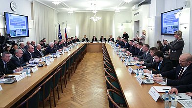 Расширенное заседание Комитета по транспорту и развитию транспортной инфраструктуры с участием Министра транспорта РФ Андрея Никитина