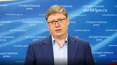 Пресс-подход Первого заместителя руководителя фракции «Единая Россия» Андрея Исаева
