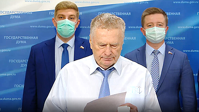 Пресс-подход руководителя фракции ЛДПР Владимира Жириновского