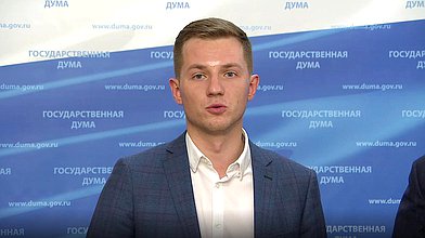 Пресс-подход Председателя Комитета по молодежной политике Артема Метелева