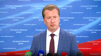 Пресс-подход Председателя Комитета по экологии и охране окружающей среды Владимира Бурматова