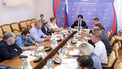 Рабочее совещание Комитета по охране здоровья по вопросу страхования профессиональной ответственности медицинских работников