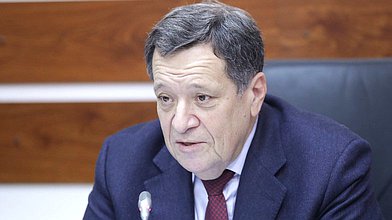 Заседание Комитета по бюджету и налогам