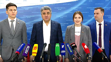 Пресс-подход представителей фракции «Новые люди»