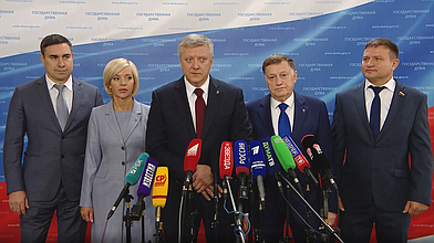 Пресс-подход представителей фракции «Единая Россия»