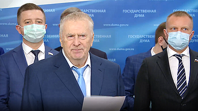 Пресс-подход руководителя фракции ЛДПР Владимира Жириновского