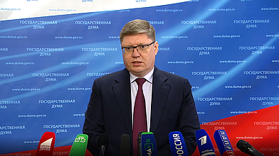 Пресс-подход Первого заместителя руководителя фракции «Единая Россия» Андрея Исаева