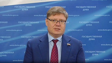 Пресс-подход представителей фракции "Единая Россия"