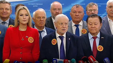 Пресс-подход представителей фракции "Справедливая Россия - За правду"