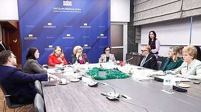 Заседание Комитета по защите семьи, вопросам отцовства, материнства и детства