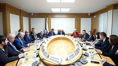 Круглый стол на тему «Законодательные аспекты развития сельского туризма»