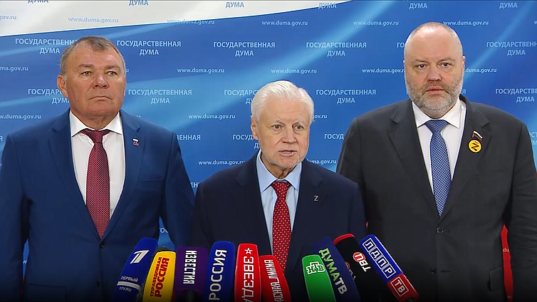 Пресс-подход представителей фракции "Справедливая Россия - За правду"