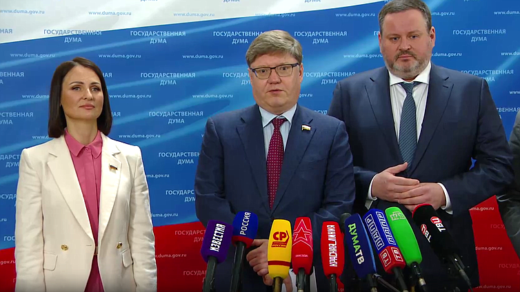 Пресс-подход представителей фракции «Единая Россия»